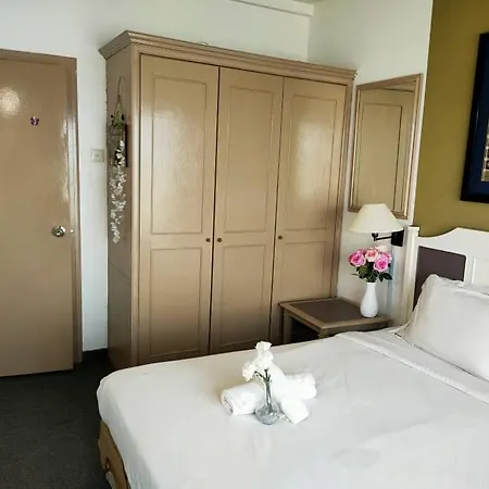 Beachfront Full Sea Penang Tanjung Bungah  Exterior photo